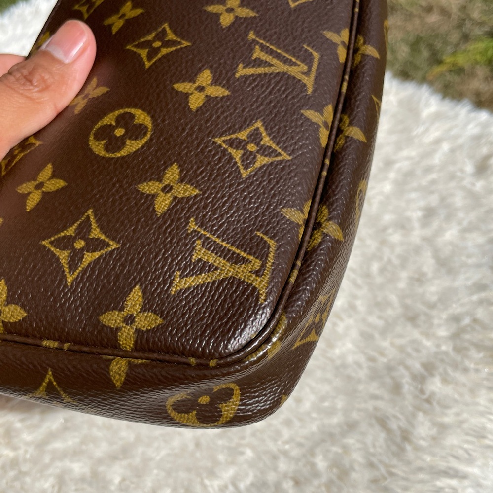 Louis Vuitton pochette accessories - Picture 7 of 16
